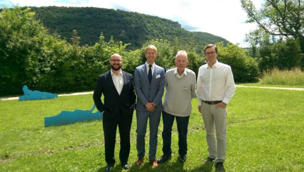 Jörg Litwinschuh, Prof. Dr. Pierre Thielbörger, Manfred Bruns und Dr. Norman Domeier (v.l.n.r.) zum Abschluss der Tagung im Haus auf der Alb in Bad Urach