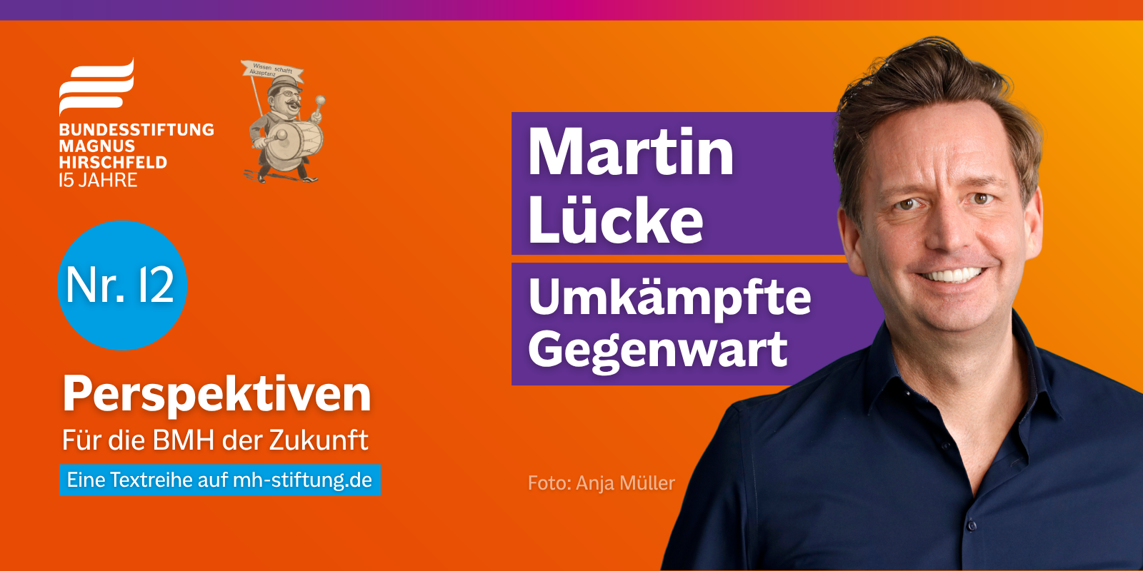 Textgrafik mit farbigem Hintergrund. Text: 