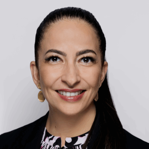 Porträtbild Hülya Düber