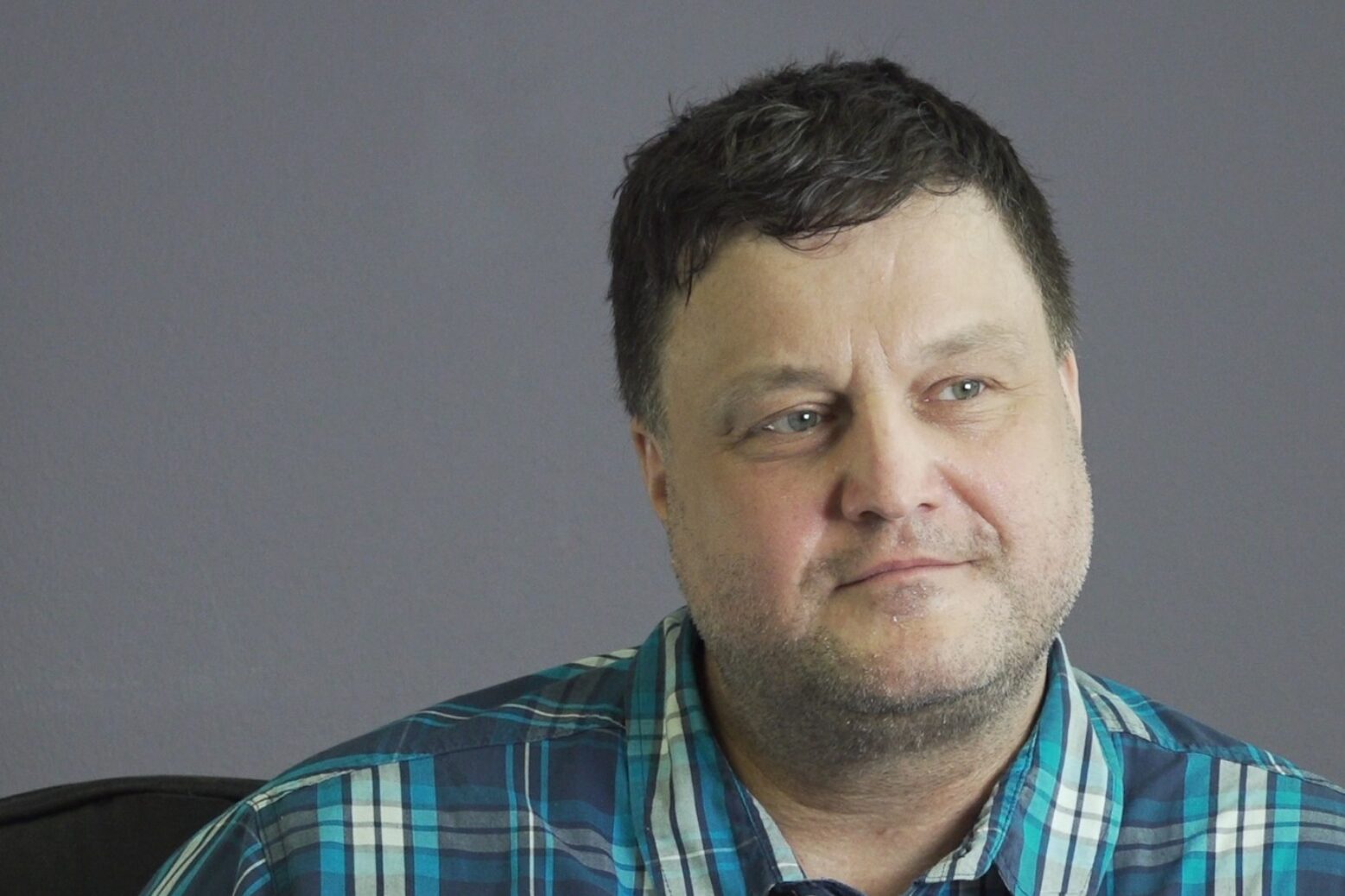 Screenshot aus dem Videointerview mit Michael Panzer (Frl. Wommy Wonder)